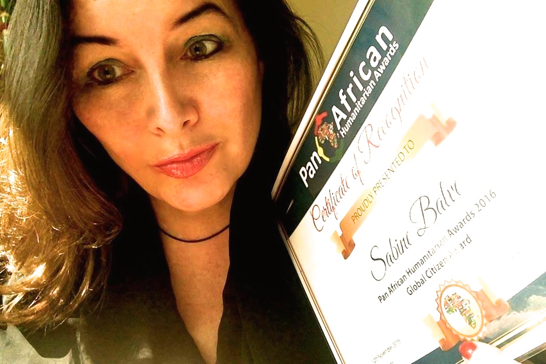 Pan-African-Humanitarien-Award-Madame-Sabine-Balve